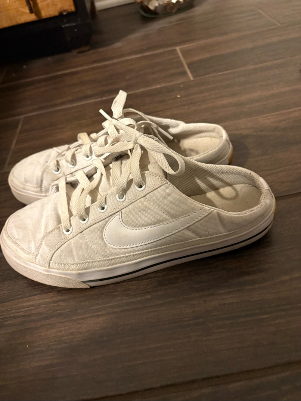 Nike Women’s White Low-Top Canvas Sneaker Mules